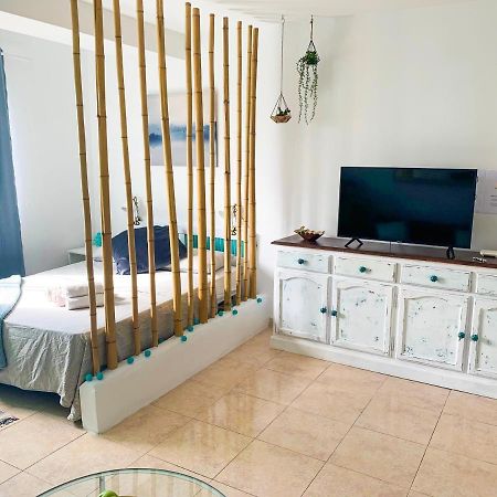 Hibiscus Studio Corralejo Exterior photo